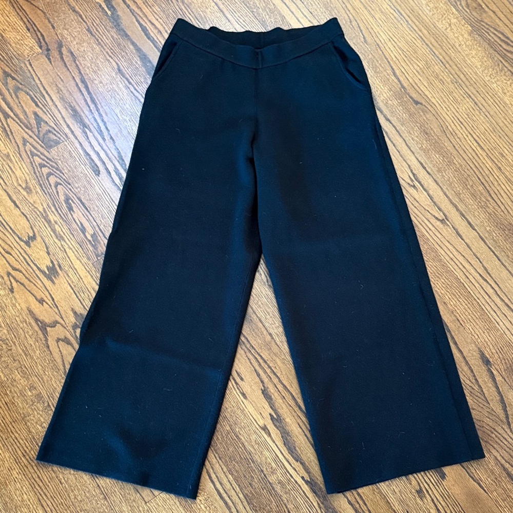 B17 Banana Republic Women’s Large Black Wide Leg Sweater Knit Pants